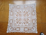 Śliczna serweta na mały stolik - 74cm x 74 cm - bdb !!