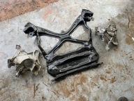 SANKI WÓZEK ŚRODKOWE CZARNE METALOWE AUDI A4 A5 8W 8W1399347H