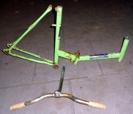 WIGRY 3 DORO 76 - stara rama składaka z PRL-u- shrott (?).