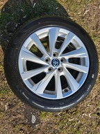 Toyota Camry koło 215/55 r17