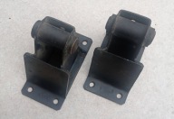 Fiat 125p polonez łapa wspornik wieszak resora tylny NOWY 2 sztuki