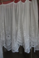 PIĘKNA FIRANKA Z TASMĄ