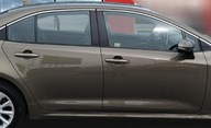 TOYOTA COROLLA E21 DRZWI PRAWY LEWY PRZÓD 6X1