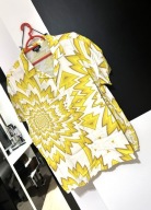 W Koszula Boohooman biała żółty artystyczny kosmiczny wybuch L