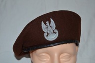 Brązowy beret jednostek Obrony Terytorialnej 1997 rok orzeł guma