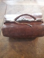 Zabytkowa torba lekarska