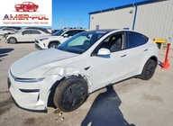 Tesla Y 2026 Elektryczny 384KM