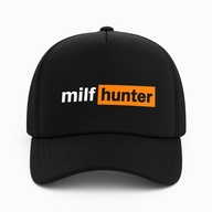 CZARNA CZAPKA Z DASZKIEM MILF HUNTER ŚMIESZNA REGULOWANA MĘSKA WALENTYNKI