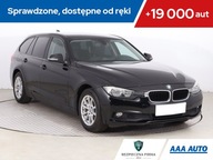 BMW 3 318 i, Salon Polska, Klima, Klimatronic