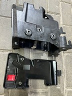 Volvo XC60 II 2023 XC90 V60 obudowa osłona podstawa skrzynki bezpieczników