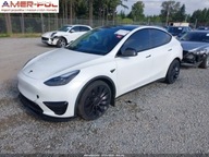 Tesla Y 2024 Tesla Model Y Performance AWD Elektryczny 455KM