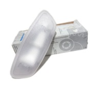 LAMPKA PODSUFITKI OŚWIETLENIE KABINY MERCEDES C W203 E W210 A2108203401