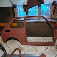 FIAT 126p PRAWY BOK POSZYCIE BŁOTNIK SŁUPEK PRÓG ST FL