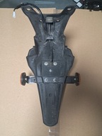 Suzuki SV650 - mocowanie tablicy