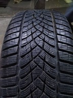 Goodyear UltraGrip Performance + 225/40 R18 9mm jak nowa!!!