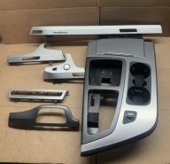 AUDI Q7 4M LISTWY OZDOBNE DEKORY