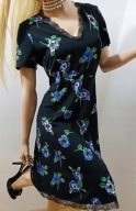 TU WOMAN czarna elastyczna sukienka DEKOLT z koronką niebieskie kwiaty L