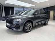 Audi Q3 35 TFSI S tronic S Line Sonos Panorama LED Kamera cofania