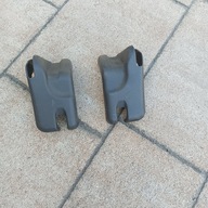 Toyota Yaris I osłona śrub fotela tylnego 2 szt 3-drzwiowa