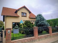 Dom, Pinczyn, Zblewo, Starogardzki, 268 m²