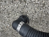 Rura powietrza Audi 4F0133889G