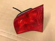 AUDI A4 B7 SEDAN LAMPA PRAWA TYŁ TYLNA W KLAPĘ 8E5945094A