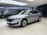 Skoda Octavia Selection Pakiet Light View Plus ACC Kamera cofania FV23