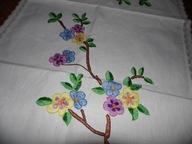 Duży bieżnik z haftem,kwiaty na wiosne - 50 cm x 95 cm