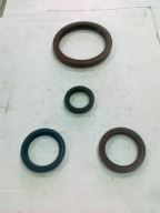 Uszczelniacz,simering silnikaNubira1,6 16V komplet