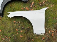 MERCEDES W205 CKLASA C-KLASA BŁOTNIK LEWY PRZÓD PRZEDNI