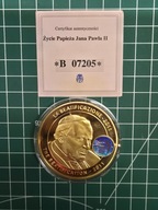 Medal Jan Paweł II 2011,życie papierza