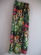 by CITY CODE SUKIENKA długa w kwiaty 38/40/42