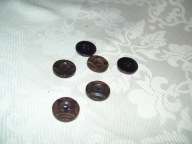 GUZIKI BRĄZOWE Z WZORKIEM - 6 SZT.