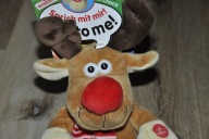 nowy pluszak maskotka świąteczny łoś renifer powtarza