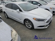Ford Fusion 2018 FORD FUSION SE HYBRID 2.0 Hybryda 188KM