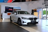 BMW Seria 3 320d xDriveFV23Sport LineLED Fog LightsPark Distance Control