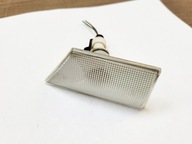 KIERUNKOWSKAZ BOK LEWY WTYCZKA OPRAWKA 2PIN OPEL VECTRA C SIGNUM 02-08