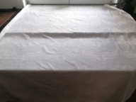 BAWEŁNIANY OBRUS ADAMASZEK USŁANY RÓŻAMI RÓŻE 133 x 155