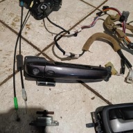 GRAND VITARA II 05-12 KLAMKA PRZEDNIA LEWA KEYLESS