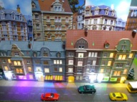 Zestaw 4-ch Kamienic Miejskich z Oświetleniem LED w H0