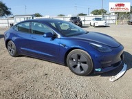 Tesla Model 3 MODEL 3, od ubezpieczalni Elektryczny 271KM