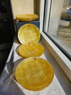 KOMPLET 12 RĘCZNE ROBIONYCH TALERZY ŻÓŁTE SREBRNO BIAŁE IRENA INOWROCŁAW