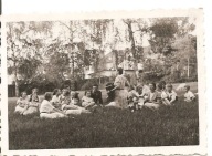 NIEMCY KOBIETY AKORDEON -1938 ROK -zdjęcie mały format