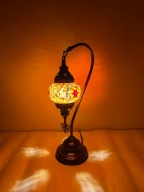 Lampa stołowa wykonana techniką mozaiki tureckiej.