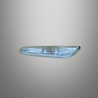 BMW E60 E61 KIERUNKOWSKAZ W BŁOTNIK PRAWY PRZÓD 7165742