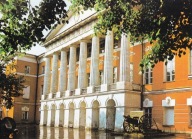 ROSJA - MOSKWA - MUZEUM REWOLUCJI - ARMATA