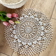 Serwetka szydełkowa na koszyk wielkanocny 39 cm