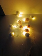 GIRLANDA ŁAŃCUCH ŚWIETLNY POMPONY BIAŁE I RÓZOWE