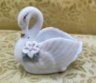 Biało-złoty łabędź pojemniczek PIEKNY z porcelany