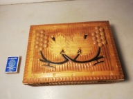 STARA RZEŹBIONA DREWNIANA KASETKA - KASETA